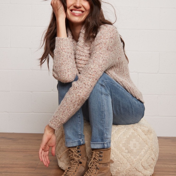 CABLE KNIT TURTLENECK - Picture 6 of 6